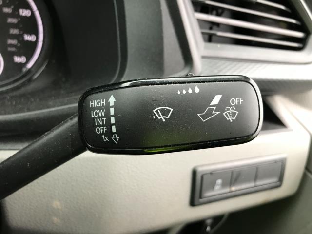 2023 Volkswagen Transporter T28 SWB 2.0TDI BMT 150PS STARTLINE BUSINESS EURO 6  (DU73FDN) Image 42