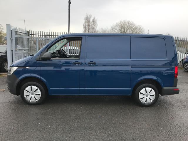 2023 Volkswagen Transporter T28 SWB 2.0TDI BMT 150PS STARTLINE BUSINESS EURO 6  (DU73FDN) Image 9