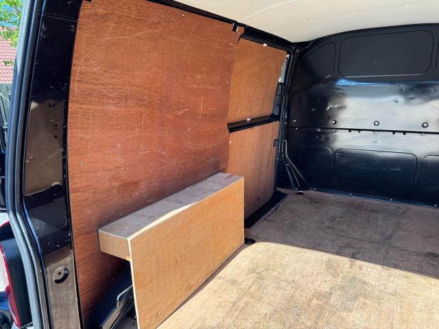 2023 Volkswagen Transporter 2.0 TDI 150 Highline Van (DU73FVX) Image 50