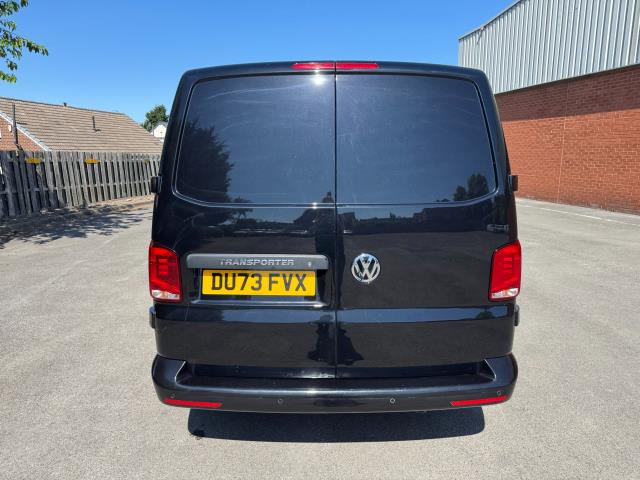 2023 Volkswagen Transporter 2.0 TDI 150 Highline Van (DU73FVX) Image 8
