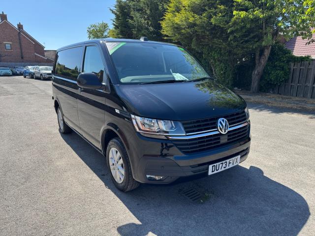 2023 Volkswagen Transporter 2.0 TDI 150 Highline Van (DU73FVX) Image 2