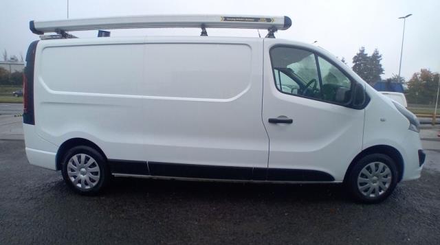 2019 Vauxhall Vivaro 2900 1.6Cdti 120Ps Sportive H1 Van (DV19YVR) Image 14