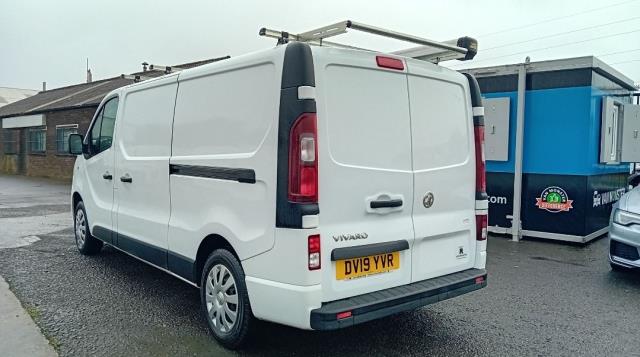 2019 Vauxhall Vivaro 2900 1.6Cdti 120Ps Sportive H1 Van (DV19YVR) Image 9