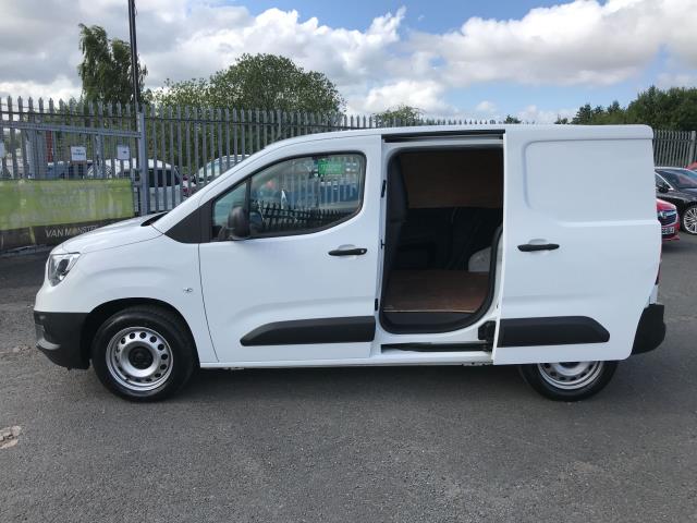 2021 Vauxhall Combo Cargo 2300 L1 H1 DYNAMIC 100PS EURO 6  (DV21MHN) Image 10
