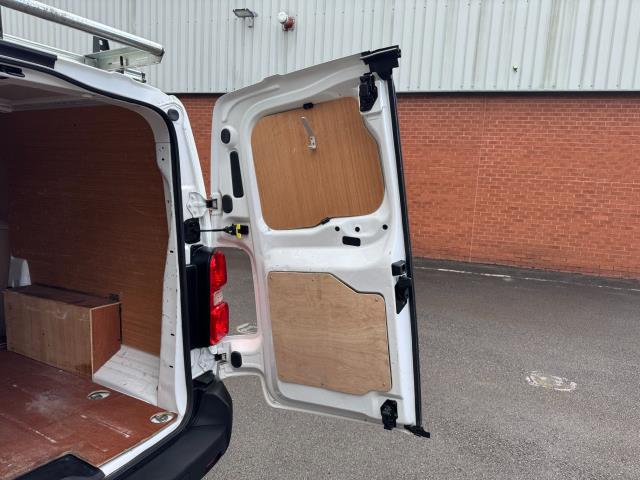 2021 Vauxhall Vivaro 2900 1.5D 100Ps Dynamic H1 Van EURO 6 (DV21MKJ) Image 55
