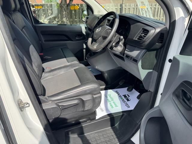 2021 Vauxhall Vivaro 2900 1.5D 100Ps Dynamic H1 Van EURO 6 (DV21MKJ) Image 13