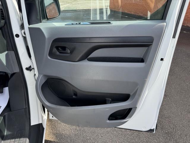 2021 Vauxhall Vivaro 2900 1.5D 100Ps Dynamic H1 Van EURO 6 (DV21MKJ) Image 18