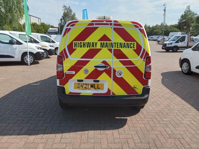 2021 Vauxhall Combo Cargo 2300 1.5 Turbo D 100Ps H1 Dynamic Van (Speed Limiter Fitted 70 MPH) (DV21MLL) Image 6