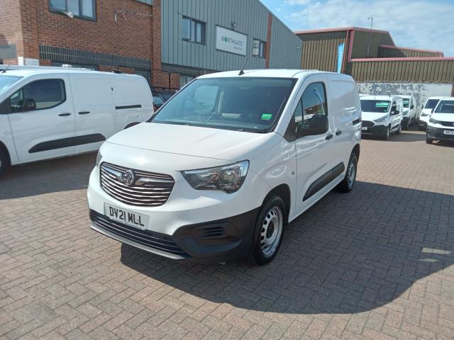 2021 Vauxhall Combo Cargo 2300 1.5 Turbo D 100Ps H1 Dynamic Van (Speed Limiter Fitted 70 MPH) (DV21MLL) Image 3