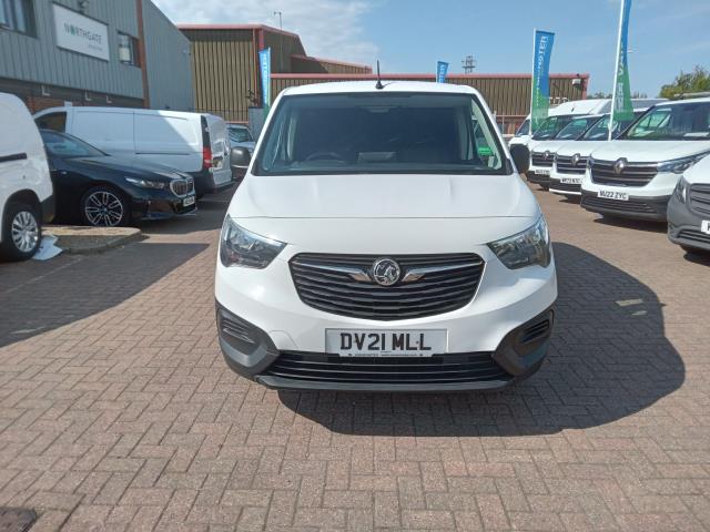 2021 Vauxhall Combo Cargo 2300 1.5 Turbo D 100Ps H1 Dynamic Van (Speed Limiter Fitted 70 MPH) (DV21MLL) Image 2