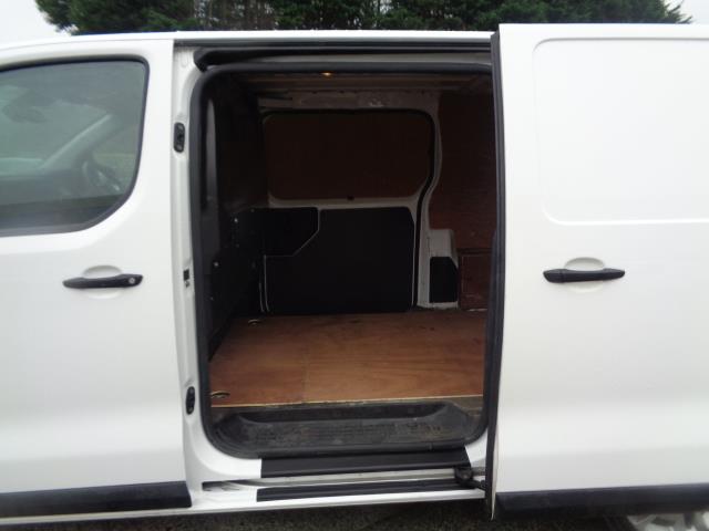 2021 Vauxhall Vivaro 2900 1.5D 100Ps Dynamic H1 Van (DV21MSX) Image 14