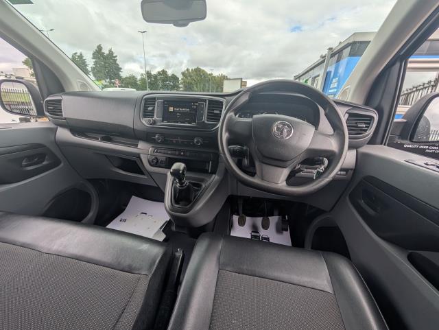 2021 Vauxhall Vivaro 2900 1.5D 100Ps Dynamic H1 Van (DV21MXD) Image 16