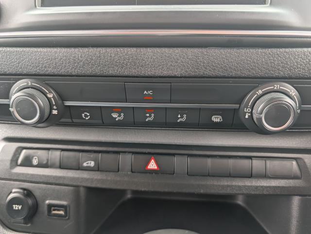 2021 Vauxhall Vivaro 2900 1.5D 100Ps Dynamic H1 Van (DV21MXD) Image 24