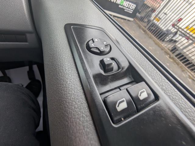 2021 Vauxhall Vivaro 2900 1.5D 100Ps Dynamic H1 Van (DV21MXD) Image 20