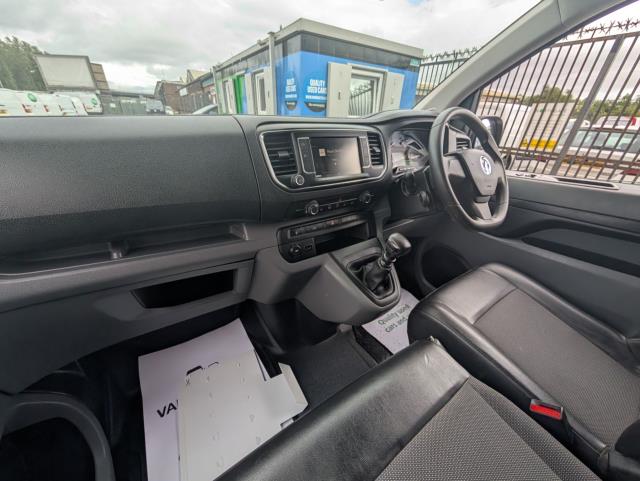 2021 Vauxhall Vivaro 2900 1.5D 100Ps Dynamic H1 Van (DV21MXD) Image 19