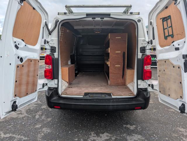 2021 Vauxhall Vivaro 2900 1.5D 100Ps Dynamic H1 Van (DV21MXD) Image 10