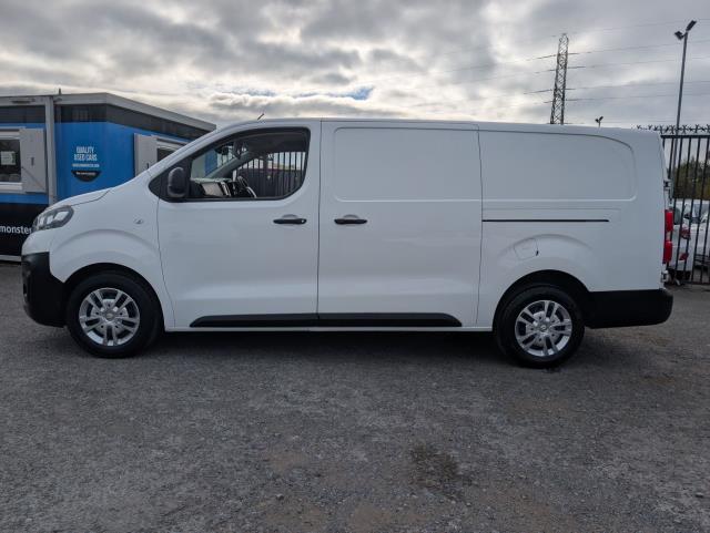 2021 Vauxhall Vivaro 2900 1.5D 100Ps Dynamic H1 Van (DV21MXJ) Image 5