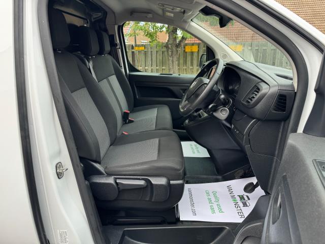 2023 Vauxhall Vivaro 2900 1.5D 100Ps Prime H1 Van (DV23VLC) Image 15