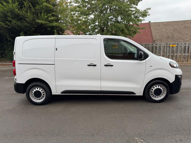 2023 Vauxhall Vivaro 2900 1.5D 100Ps Prime H1 Van (DV23VLC) Image 10