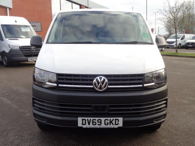 2019 Volkswagen Transporter 2.0 Tdi Bmt 102 Startline Van Euro 6 (DV69GKD) Image 2
