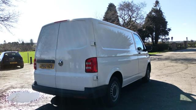 2019 Volkswagen Transporter 2.0 Tdi Bmt 102 Startline Van Euro 6 (DV69HZB) Image 3