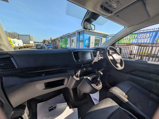 2020 Vauxhall Vivaro 3100 2.0D 150Ps Sportive H1 Van (DV70UOC) Image 19