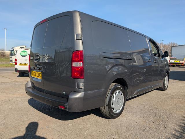 2020 Vauxhall Vivaro 3100 2.0D 150Ps Sportive H1 Van (DV70UOC) Image 12
