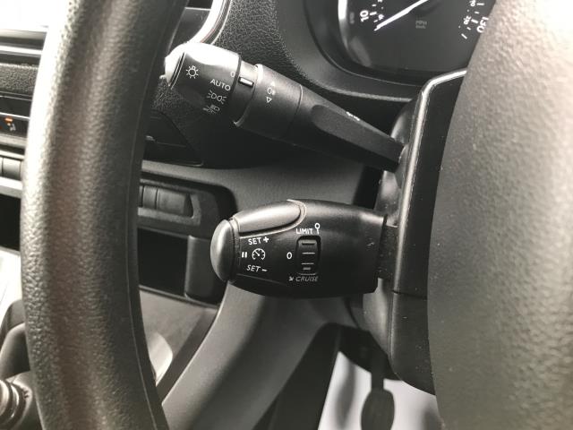 2020 Vauxhall Vivaro 2900 1.5D 100Ps Dynamic H1 Van (DV70YYW) Image 26