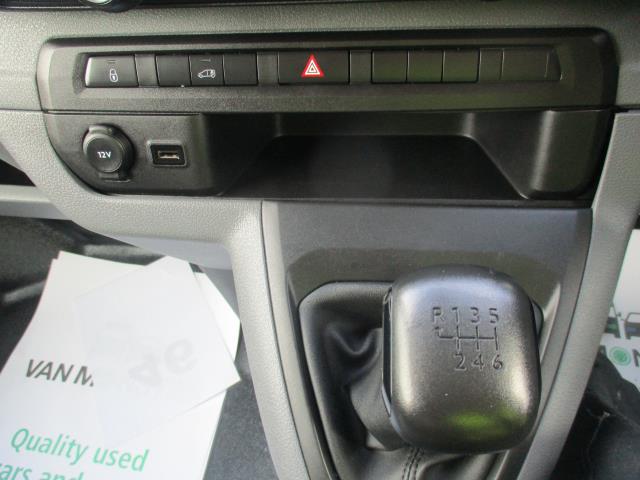 2021 Vauxhall Vivaro 2900 1.5D 100Ps Dynamic H1 Van (DV71JBX) Image 23