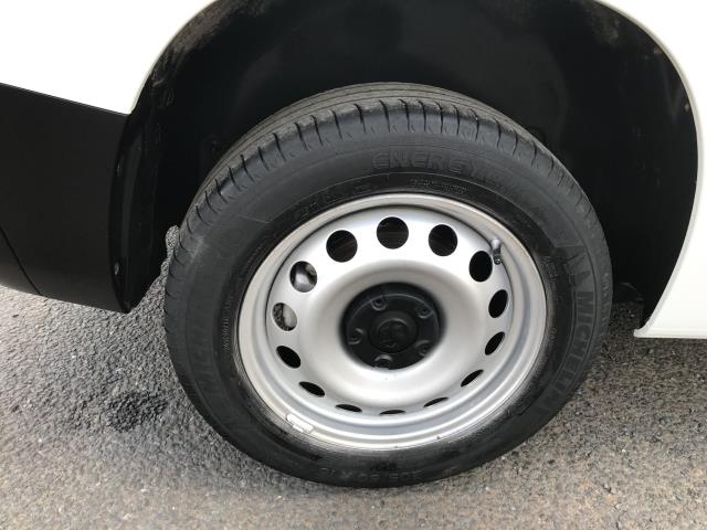 2021 Vauxhall Combo Cargo 2300 L1 H1 DYNAMIC 100PS EURO 6  (DV71JFO) Image 20
