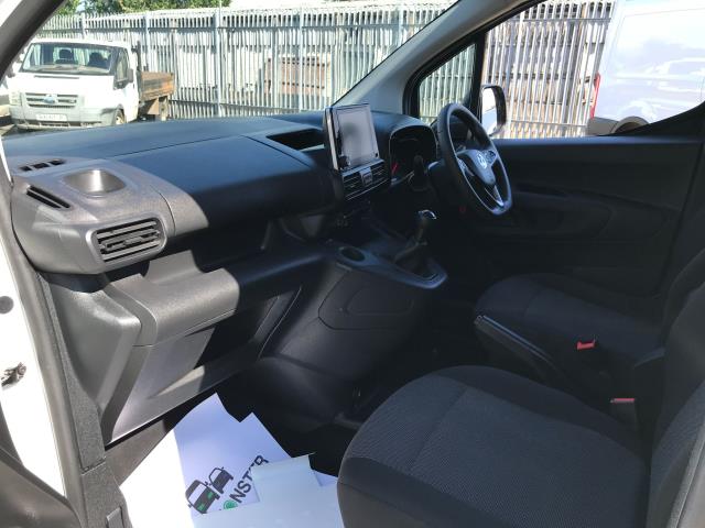 2021 Vauxhall Combo Cargo 2300 L1 H1 DYNAMIC 100PS EURO 6  (DV71JFU) Image 25