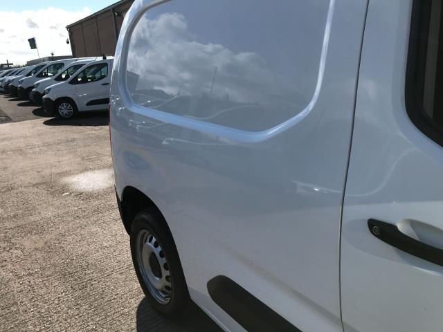 2021 Vauxhall Combo Cargo 2300 L1 H1 DYNAMIC 100PS EURO 6  (DV71JFU) Image 8