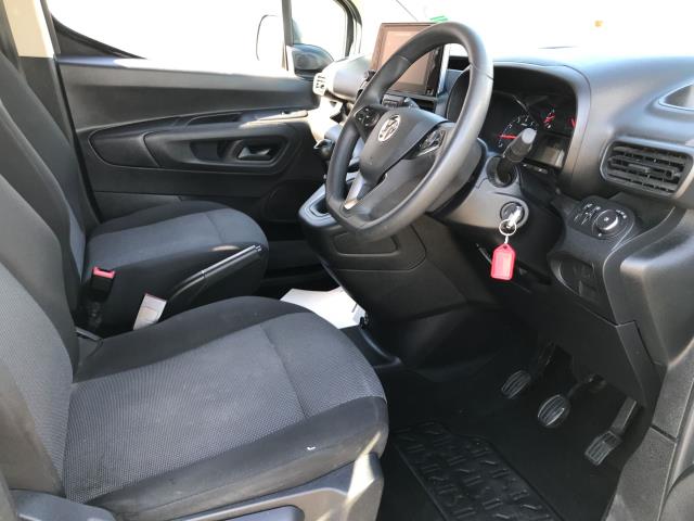 2021 Vauxhall Combo Cargo 2300 L1 H1 DYNAMIC 100PS EURO 6  (DV71JFU) Image 24