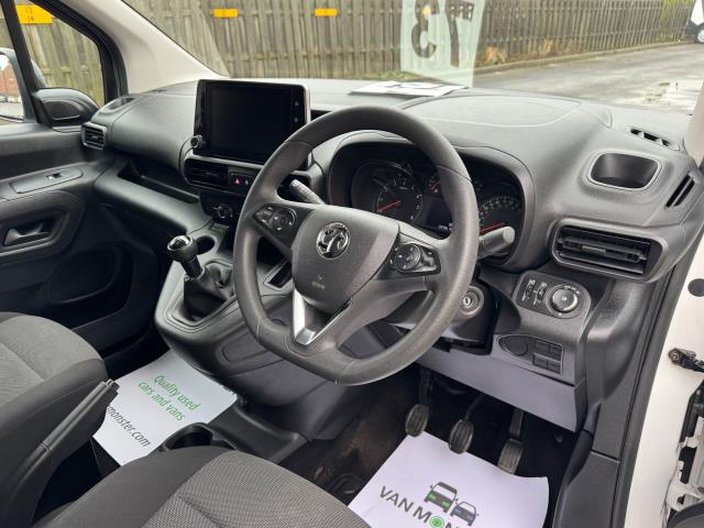 2021 Vauxhall Combo Cargo 2300 1.5 Turbo D 100Ps H1 Dynamic Van (DV71JMO) Image 14