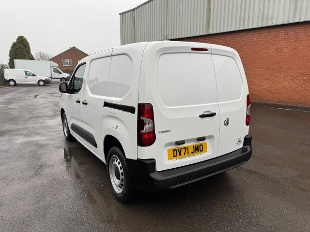 2021 Vauxhall Combo Cargo 2300 1.5 Turbo D 100Ps H1 Dynamic Van (DV71JMO) Image 7