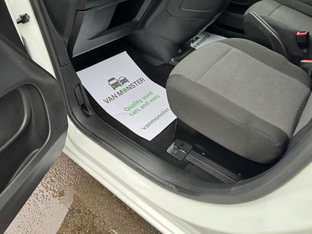 2021 Vauxhall Combo Cargo 2300 1.5 Turbo D 100Ps H1 Dynamic Van (DV71JMO) Image 39