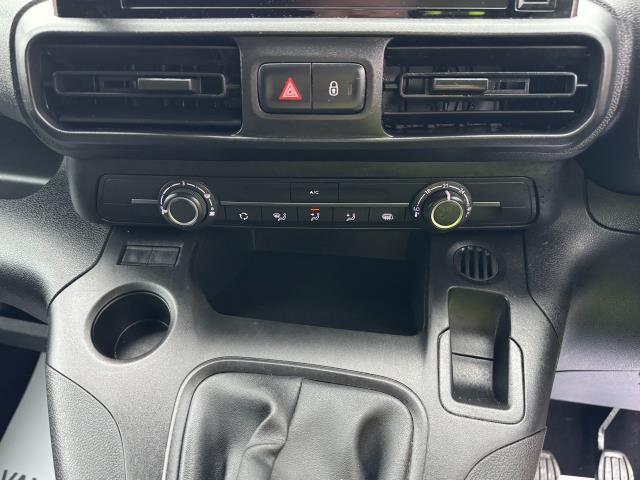 2021 Vauxhall Combo Cargo 2300 1.5 Turbo D 100Ps H1 Dynamic Van (DV71JMO) Image 32