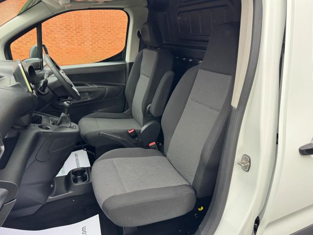 2021 Vauxhall Combo Cargo 2300 1.5 Turbo D 100Ps H1 Dynamic Van (DV71JMO) Image 38