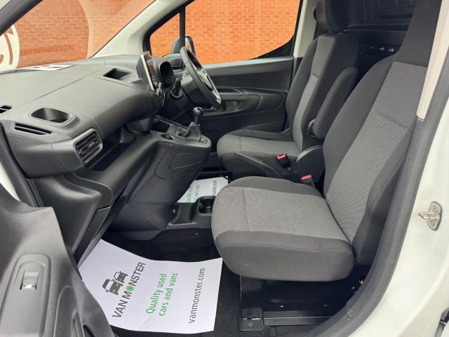 2021 Vauxhall Combo Cargo 2300 1.5 Turbo D 100Ps H1 Dynamic Van (DV71JMO) Image 37