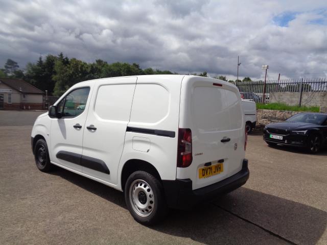2021 Vauxhall Combo Cargo 2300 1.5 Turbo D 100Ps H1 Dynamic Van (DV71JVH) Image 7