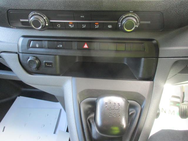 2021 Vauxhall Vivaro 2900 1.5D 100Ps Dynamic H1 Van (DV71JVR) Image 23