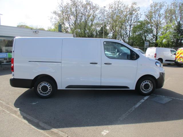 2022 Vauxhall Vivaro 2900 1.5D 100Ps Dynamic H1 Van (DV72HVH) Image 3