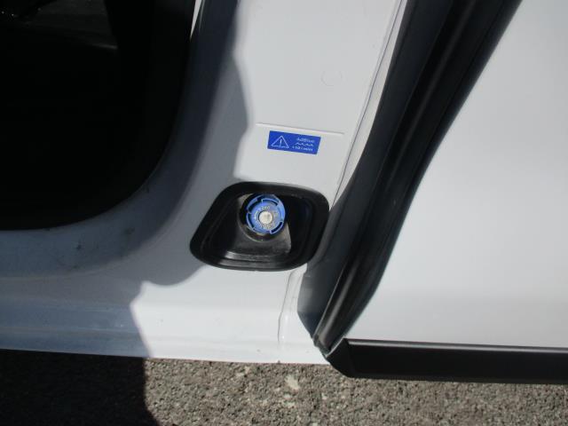 2022 Vauxhall Vivaro 2900 1.5D 100Ps Dynamic H1 Van (DV72HVH) Image 27