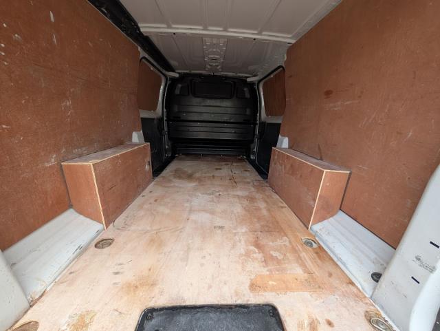 2022 Vauxhall Vivaro 2900 1.5D 100Ps Dynamic H1 Van (DV72HVX) Image 12