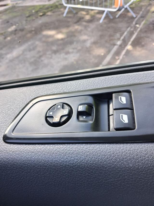 2022 Vauxhall Vivaro 2900 L2 H1 1.5D 100PS DYNAMIC EURO 6 (DV72HVX) Image 27