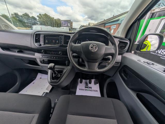 2022 Vauxhall Vivaro 2900 1.5D 100Ps Dynamic H1 Van (DV72HVX) Image 27