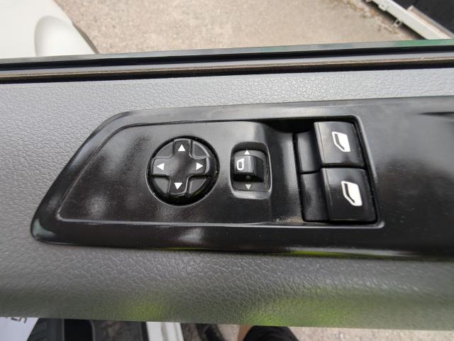 2022 Vauxhall Vivaro 2900 1.5D 100Ps Dynamic H1 Van (DV72HVX) Image 20