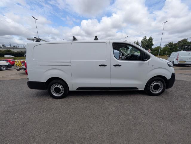 2022 Vauxhall Vivaro 2900 1.5D 100Ps Dynamic H1 Van (DV72HVX) Image 14