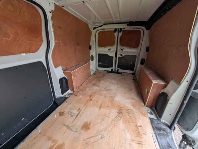 2022 Vauxhall Vivaro 2900 1.5D 100Ps Dynamic H1 Van (DV72HVX) Image 7
