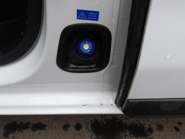 2022 Vauxhall Vivaro L2 2900 1.5D 100Ps Dynamic H1 Van**Air Con**Roof Rack**Racking** (DV72HWZ) Image 17